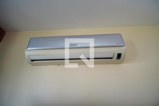 Sala de apartamento à venda com 3 quartos, 270m² em Auxiliadora, Porto Alegre