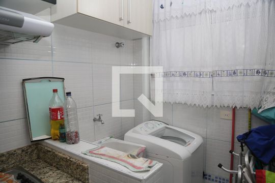 Área de Serviço de apartamento para alugar com 2 quartos, 78m² em Vila Caiçara, Praia Grande