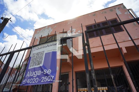 Fachada do Sobrado de casa de condomínio para alugar com 3 quartos, 200m² em Vila Jardim, Porto Alegre