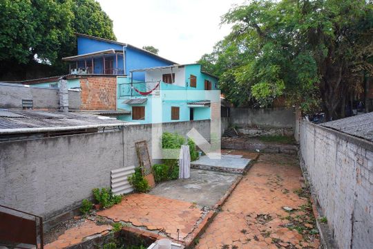 Quarto 2 - Vista Pátio de casa de condomínio à venda com 3 quartos, 200m² em Vila Jardim, Porto Alegre