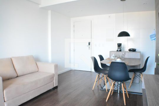 Kitnet/Studio para alugar com 1 quarto, 44m² em Caminho das Árvores, Salvador