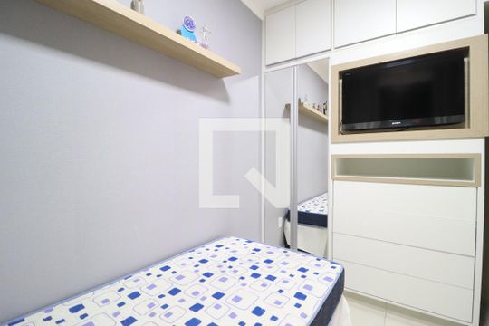 Quarto 1 de apartamento para alugar com 2 quartos, 65m² em Tibery, Uberlândia
