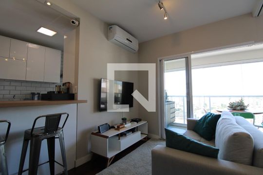 Sala/Quarto de apartamento à venda com 1 quarto, 50m² em Vila Gertrudes, São Paulo