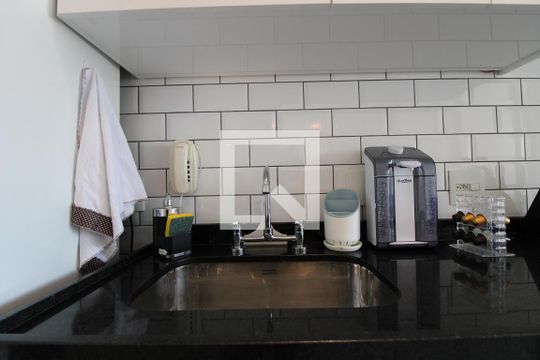 Cozinha de apartamento à venda com 1 quarto, 50m² em Vila Gertrudes, São Paulo
