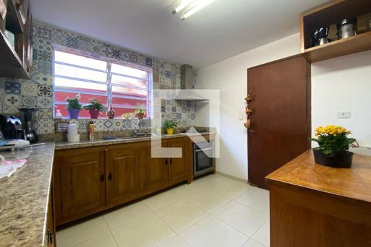 Cozinha de casa à venda com 3 quartos, 260m² em Paraíso do Morumbi, São Paulo