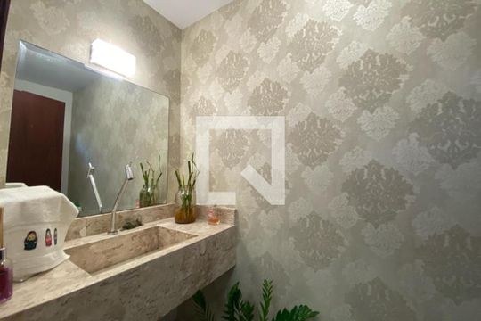 Lavabo de casa à venda com 3 quartos, 260m² em Paraíso do Morumbi, São Paulo