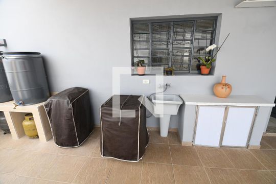 Área de Serviço de casa à venda com 9 quartos, 367m² em Vila Industrial, Campinas