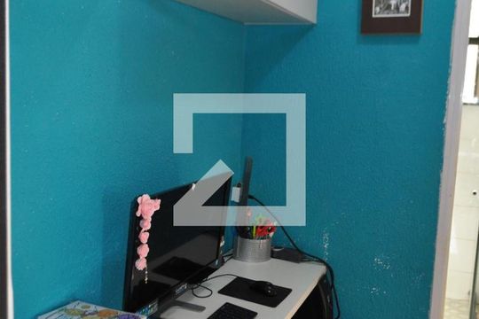 Corredor de apartamento para alugar com 2 quartos, 50m² em Jacarepaguá, Rio de Janeiro