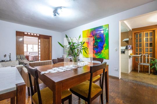 Sala de apartamento à venda com 2 quartos, 68m² em Pinheiros, São Paulo
