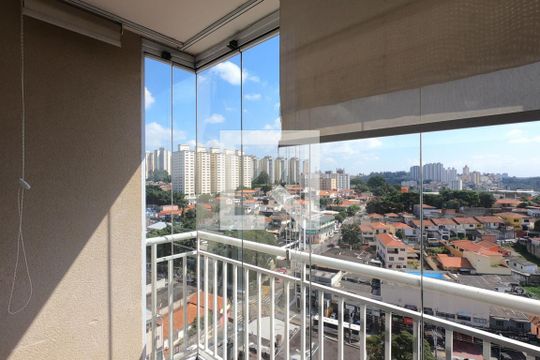 Varanda de apartamento para alugar com 2 quartos, 77m² em Jardim Bom Tempo, Taboão da Serra