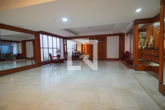 Hall de Entrada de apartamento à venda com 3 quartos, 214m² em Bom Fim, Porto Alegre