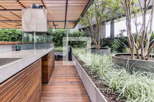Área comum de kitnet/studio para alugar com 1 quarto, 31m² em Teresópolis, Porto Alegre