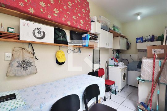 Área de Serviço de casa à venda com 2 quartos, 170m² em Vila Scarpelli, Santo André