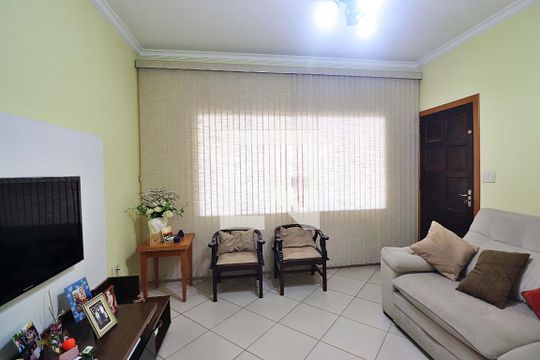 Sala de casa à venda com 2 quartos, 170m² em Vila Scarpelli, Santo André