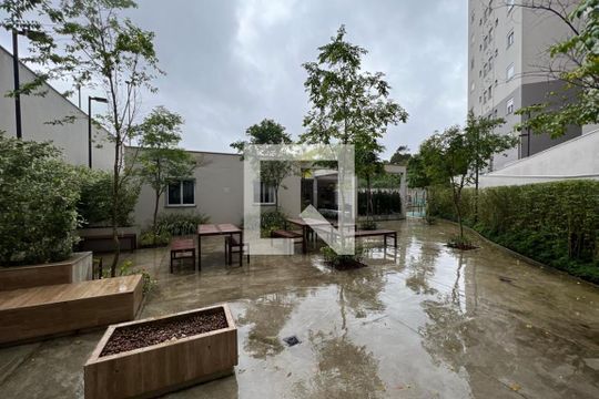 Área comum de apartamento para alugar com 2 quartos, 50m² em Jardim Monte Alegre, Taboão da Serra