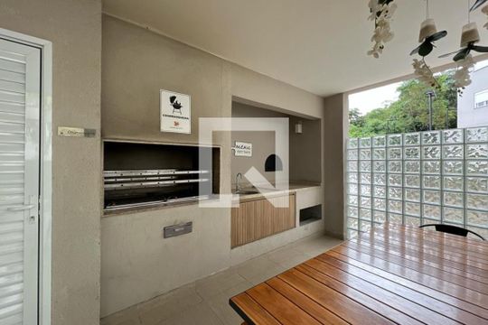 Área comum - Churrasqueira de apartamento para alugar com 2 quartos, 50m² em Jardim Monte Alegre, Taboão da Serra