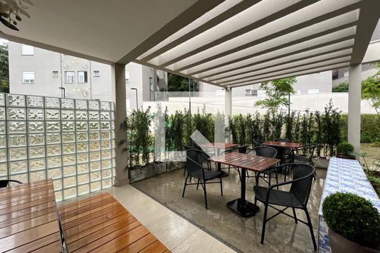 Área comum - Churrasqueira de apartamento para alugar com 2 quartos, 50m² em Jardim Monte Alegre, Taboão da Serra