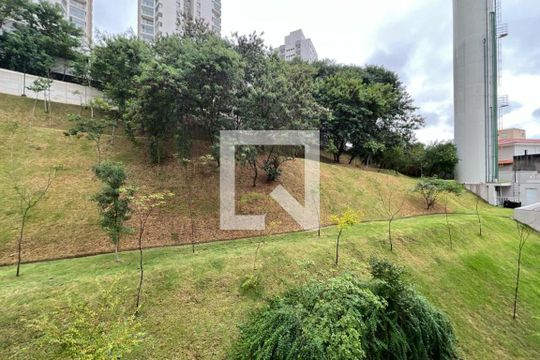 Vista do Quarto 1 de apartamento para alugar com 2 quartos, 50m² em Jardim Monte Alegre, Taboão da Serra