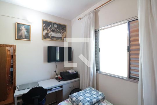 Quarto 3 de casa à venda com 4 quartos, 150m² em Vila Aricanduva, São Paulo