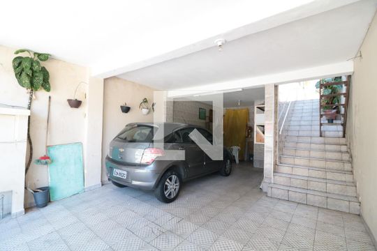 Garagem de casa à venda com 4 quartos, 150m² em Vila Aricanduva, São Paulo