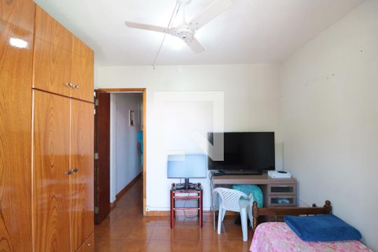 Quarto 2 de casa à venda com 4 quartos, 150m² em Vila Aricanduva, São Paulo