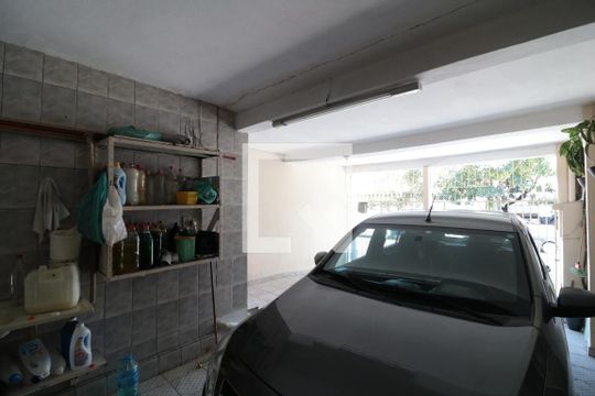 Garagem de casa à venda com 4 quartos, 150m² em Vila Aricanduva, São Paulo
