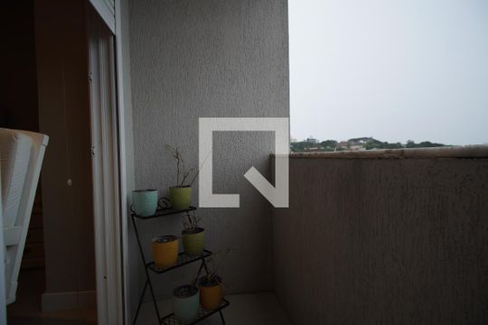 varanda de casa à venda com 8 quartos, 521m² em Três Figueiras, Porto Alegre