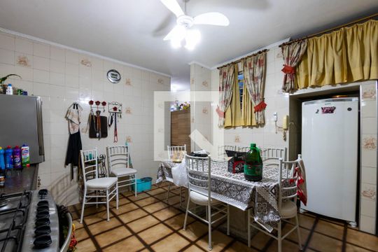 Cozinha de casa à venda com 3 quartos, 285m² em Vila Lúcia, São Paulo