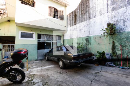 Quintal de casa à venda com 3 quartos, 285m² em Vila Lúcia, São Paulo