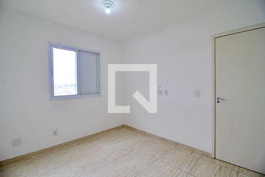 Quarto 1 de apartamento para alugar com 2 quartos, 49m² em Jardim Utinga, Santo André
