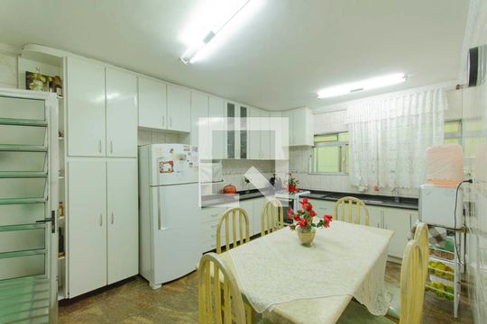 Cozinha de casa para alugar com 3 quartos, 560m² em Vila Santa Inês, São Paulo