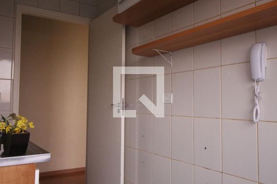 Cozinha de apartamento à venda com 2 quartos, 51m² em Vila Basileia, São Paulo