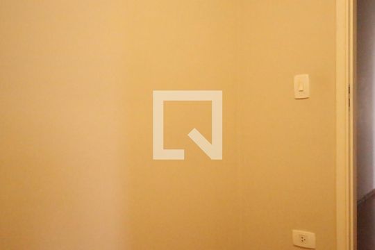 Corredor de apartamento à venda com 2 quartos, 51m² em Vila Basileia, São Paulo