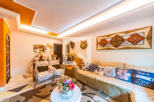 Casa à venda com 3 quartos, 287m² em Vila Curuçá, Santo André