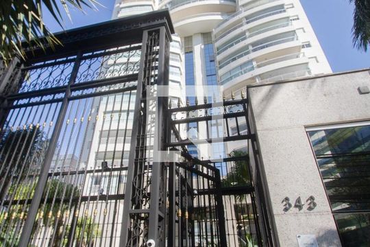 Fachada de apartamento para alugar com 2 quartos, 75m² em Cidade Monções, São Paulo