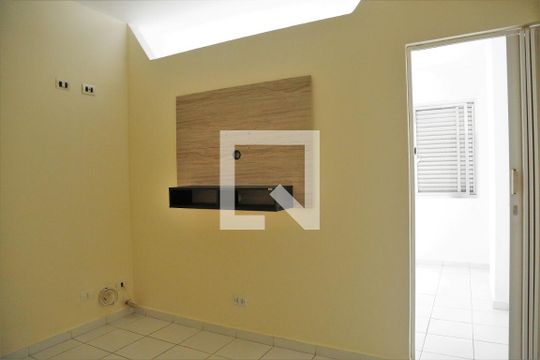 Sala de apartamento para alugar com 1 quarto, 38m² em Aviação, Praia Grande