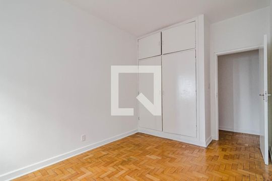 Suíte 2 de apartamento para alugar com 3 quartos, 160m² em Jardim Paulista, São Paulo
