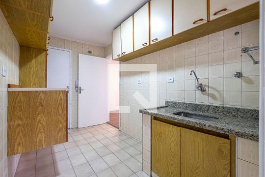 Cozinha de apartamento para alugar com 2 quartos, 74m² em Jardim Paulista, São Paulo