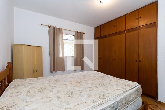 Quarto 1 de casa à venda com 5 quartos, 180m² em Jardim do Lago, Jundiaí