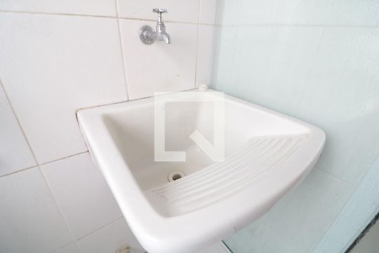Área de Serviço - tanque de apartamento à venda com 2 quartos, 56m² em Vila Regente Feijó, São Paulo