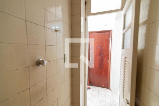 Banheiro de Serviço de apartamento à venda com 2 quartos, 100m² em Maracanã, Rio de Janeiro