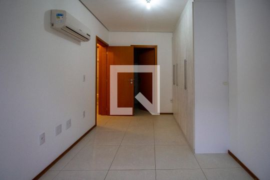 Quarto 02 - suíte de apartamento para alugar com 2 quartos, 72m² em Campeche, Florianópolis