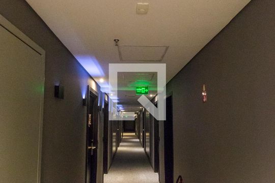 Área comum de apartamento à venda com 1 quarto, 32m² em Alphaville Industrial, Barueri