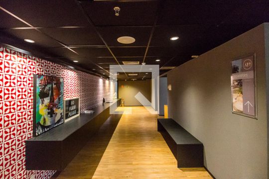Área comum de apartamento à venda com 1 quarto, 32m² em Alphaville Industrial, Barueri