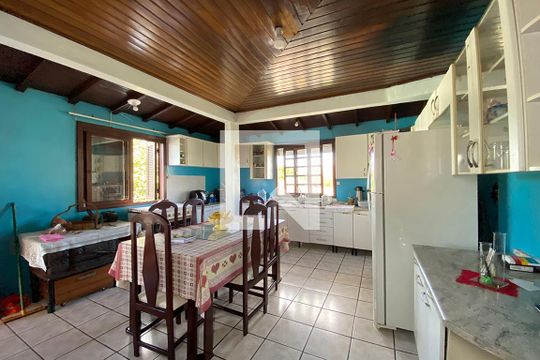 Cozinha de casa à venda com 3 quartos, 150m² em Canudos, Novo Hamburgo