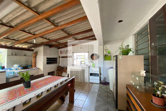 Área Externa de casa à venda com 3 quartos, 150m² em Canudos, Novo Hamburgo