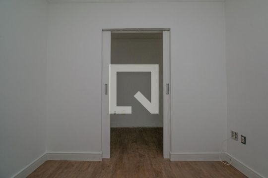 Closet de casa de condomínio à venda com 3 quartos, 90m² em Vila Esperança, São Paulo