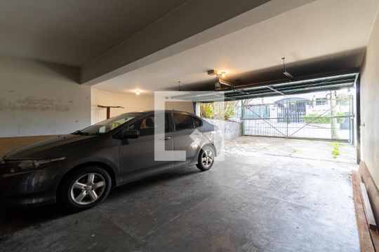 Garagem de casa à venda com 3 quartos, 430m² em Vila Brasilio Machado, São Paulo