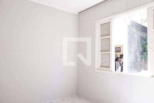 Casa à venda com 3 quartos, 135m² em Vila Basileia, São Paulo