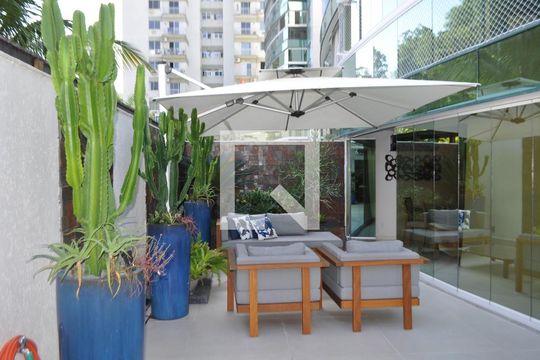 Área comum de apartamento para alugar com 3 quartos, 225m² em Freguesia (jacarepaguá), Rio de Janeiro